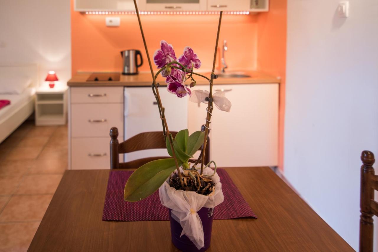 Apartment Apartmants Bogdanic Krk Ii Krk Town